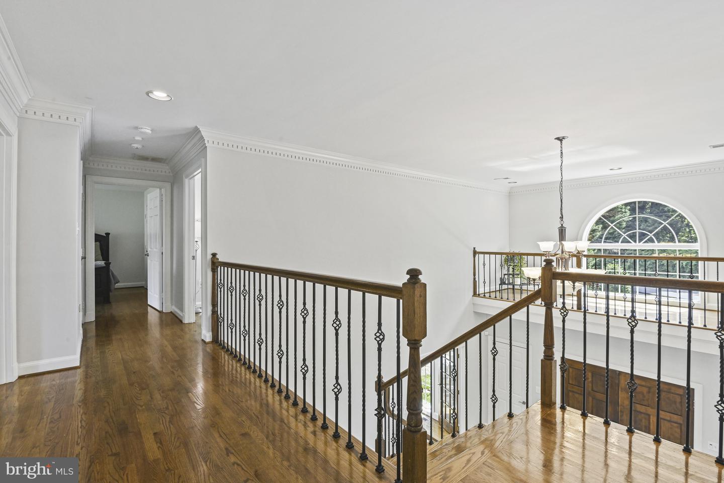 1016 BELLVIEW RD, MCLEAN, Virginia 22102, 5 Bedrooms Bedrooms, ,4 BathroomsBathrooms,Residential,For sale,1016 BELLVIEW RD,VAFX2241500 MLS # VAFX2241500