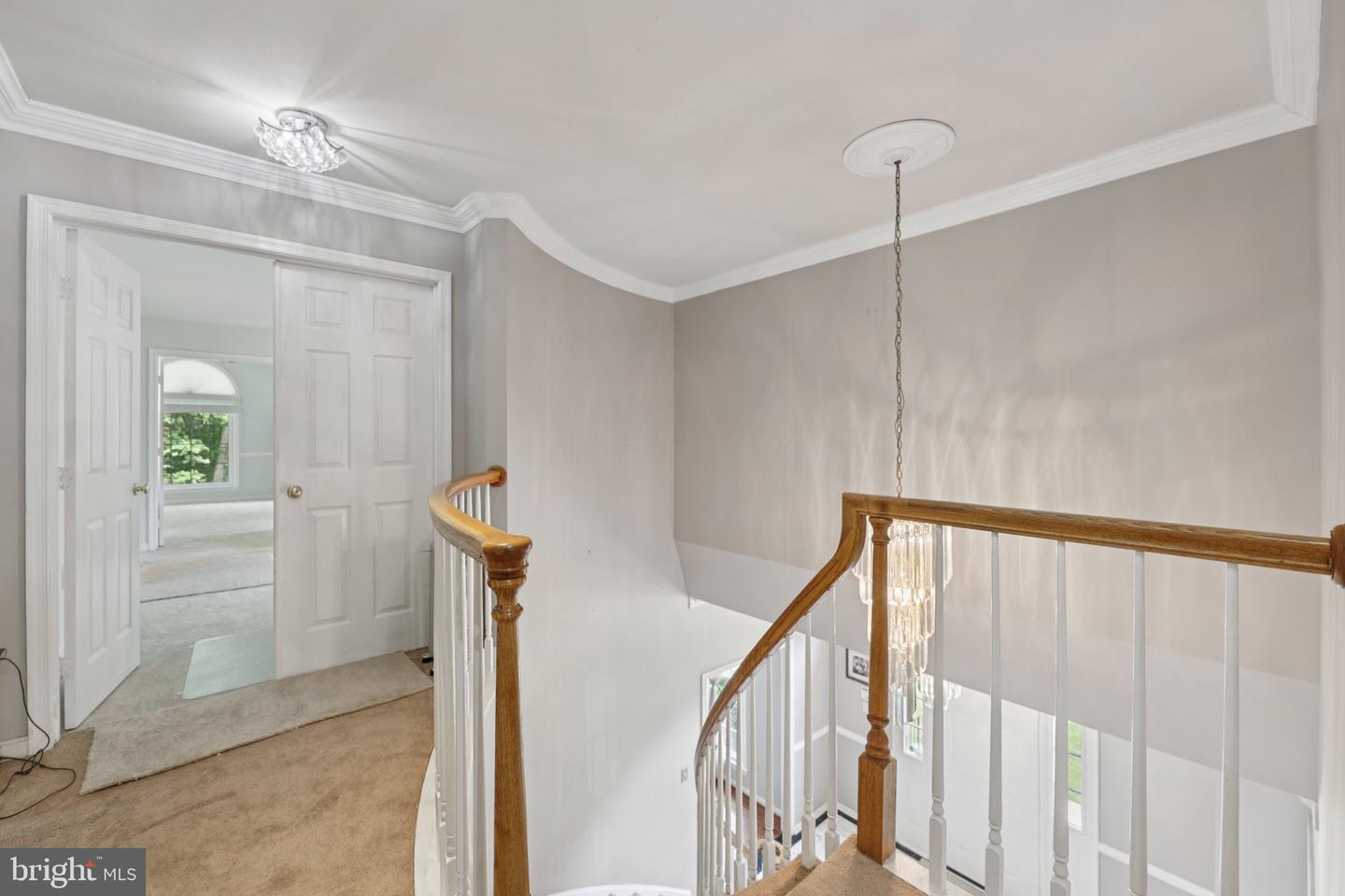 8622 CROSS CHASE CT, FAIRFAX STATION, Virginia 22039, 5 Bedrooms Bedrooms, ,2 BathroomsBathrooms,Residential,For sale,8622 CROSS CHASE CT,VAFX2241668 MLS # VAFX2241668
