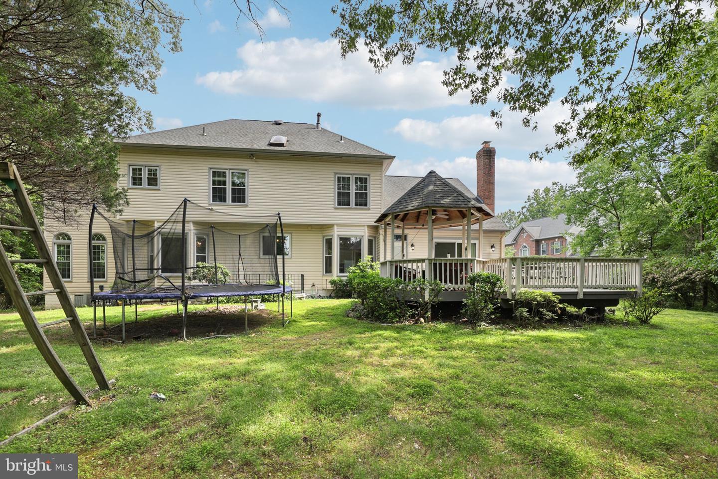 8622 CROSS CHASE CT, FAIRFAX STATION, Virginia 22039, 5 Bedrooms Bedrooms, ,2 BathroomsBathrooms,Residential,For sale,8622 CROSS CHASE CT,VAFX2241668 MLS # VAFX2241668
