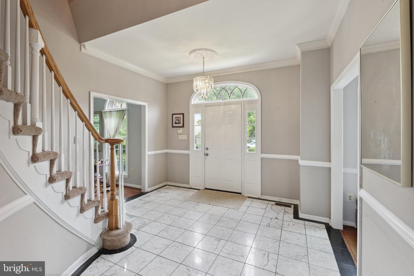 8622 CROSS CHASE CT, FAIRFAX STATION, Virginia 22039, 5 Bedrooms Bedrooms, ,2 BathroomsBathrooms,Residential,For sale,8622 CROSS CHASE CT,VAFX2241668 MLS # VAFX2241668