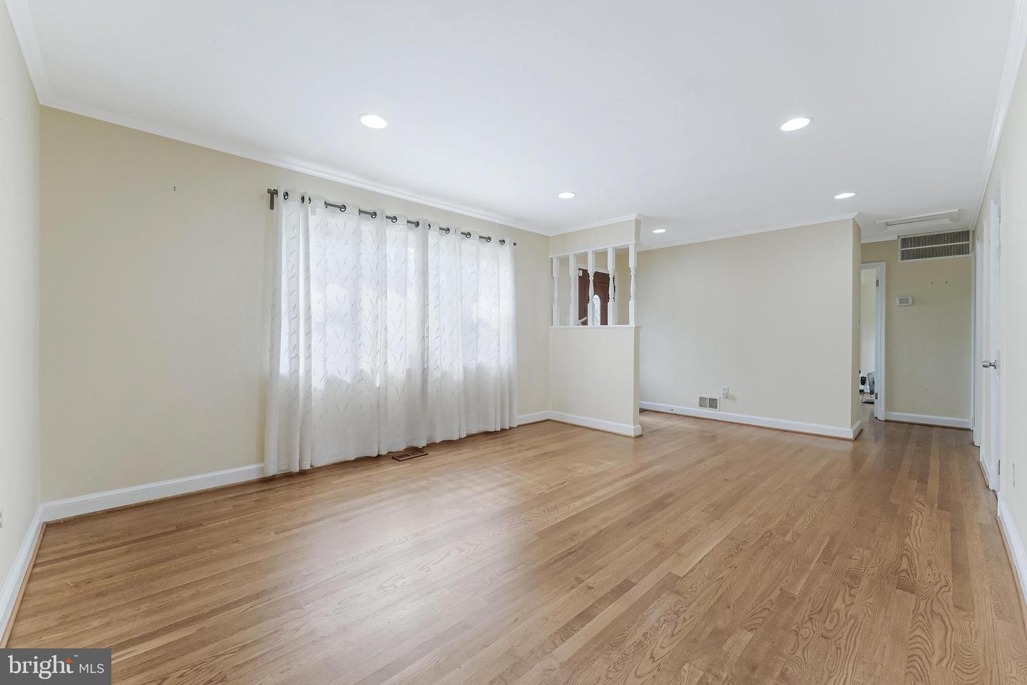 6103 PIKE CT, ALEXANDRIA, Virginia 22310, 3 Bedrooms Bedrooms, ,2 BathroomsBathrooms,Residential,For sale,6103 PIKE CT,VAFX2242028 MLS # VAFX2242028