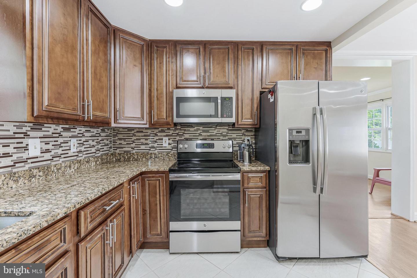 6103 PIKE CT, ALEXANDRIA, Virginia 22310, 3 Bedrooms Bedrooms, ,2 BathroomsBathrooms,Residential,For sale,6103 PIKE CT,VAFX2242028 MLS # VAFX2242028