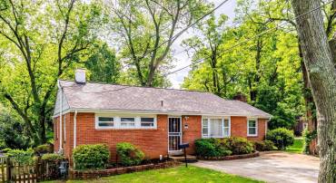 6103 PIKE CT, ALEXANDRIA, Virginia 22310, 3 Bedrooms Bedrooms, ,2 BathroomsBathrooms,Residential,For sale,6103 PIKE CT,VAFX2242028 MLS # VAFX2242028