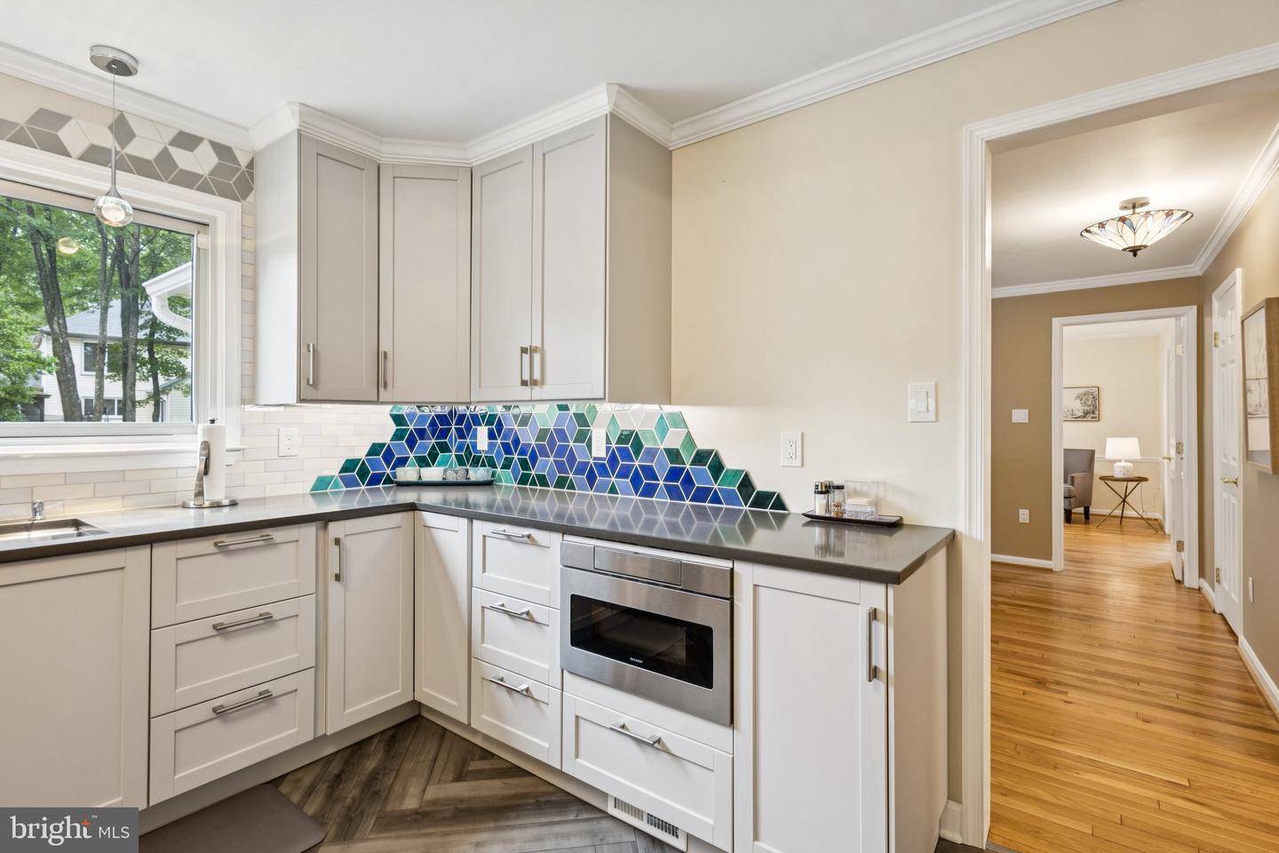11100 FLORA LEE DR, FAIRFAX STATION, Virginia 22039, 4 Bedrooms Bedrooms, ,3 BathroomsBathrooms,Residential,For sale,11100 FLORA LEE DR,VAFX2242116 MLS # VAFX2242116