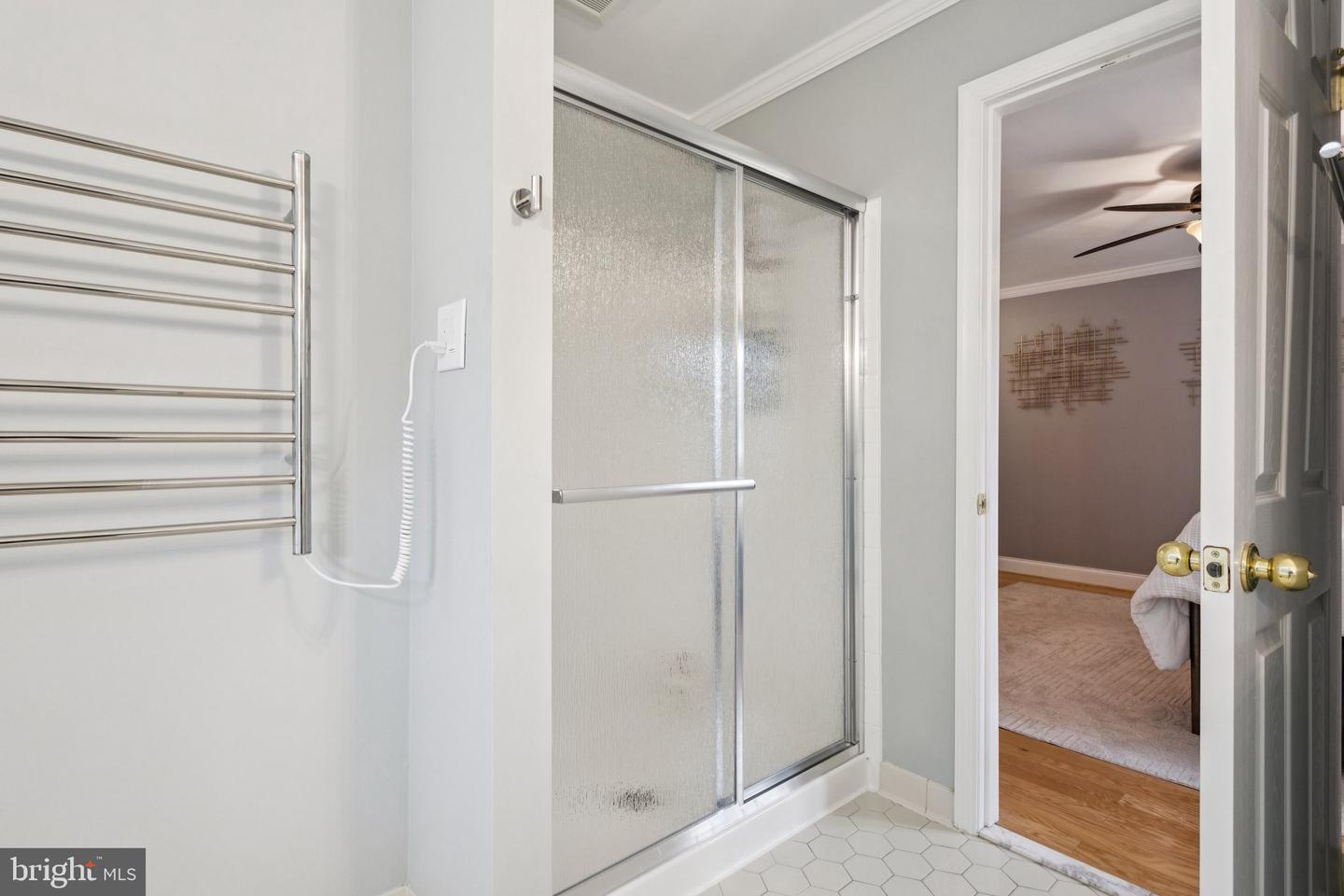 11100 FLORA LEE DR, FAIRFAX STATION, Virginia 22039, 4 Bedrooms Bedrooms, ,3 BathroomsBathrooms,Residential,For sale,11100 FLORA LEE DR,VAFX2242116 MLS # VAFX2242116