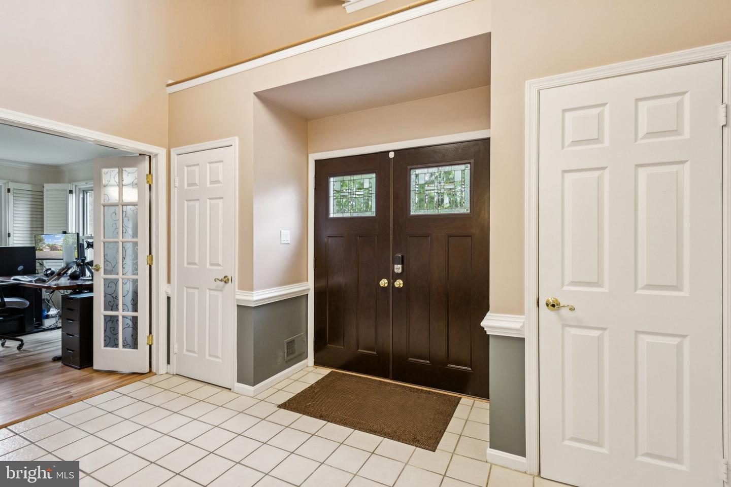 11100 FLORA LEE DR, FAIRFAX STATION, Virginia 22039, 4 Bedrooms Bedrooms, ,3 BathroomsBathrooms,Residential,For sale,11100 FLORA LEE DR,VAFX2242116 MLS # VAFX2242116