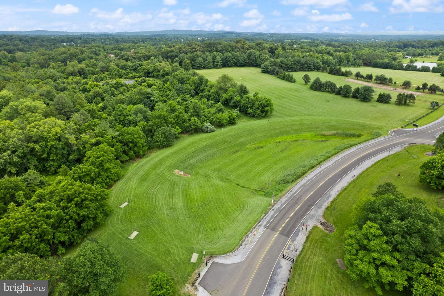 17842 OAKMONT WAY, PURCELLVILLE, Virginia 20132, 5 Bedrooms Bedrooms, ,3 BathroomsBathrooms,Residential,For sale,17842 OAKMONT WAY,VALO2097330 MLS # VALO2097330