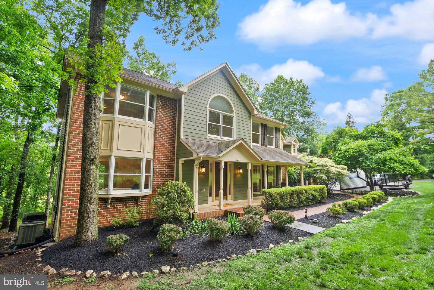 17842 OAKMONT WAY, PURCELLVILLE, Virginia 20132, 5 Bedrooms Bedrooms, ,3 BathroomsBathrooms,Residential,For sale,17842 OAKMONT WAY,VALO2097330 MLS # VALO2097330