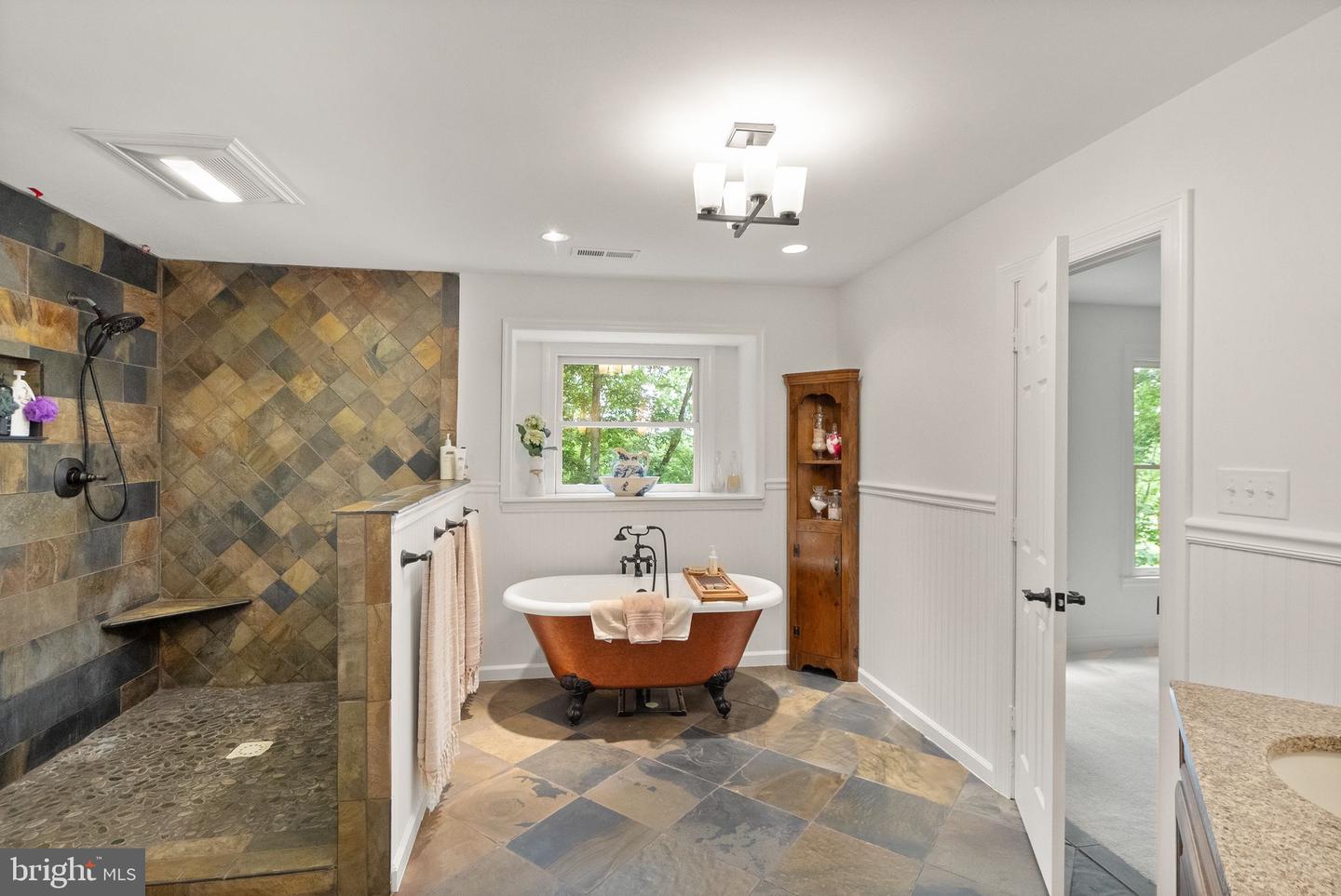 17842 OAKMONT WAY, PURCELLVILLE, Virginia 20132, 5 Bedrooms Bedrooms, ,3 BathroomsBathrooms,Residential,For sale,17842 OAKMONT WAY,VALO2097330 MLS # VALO2097330
