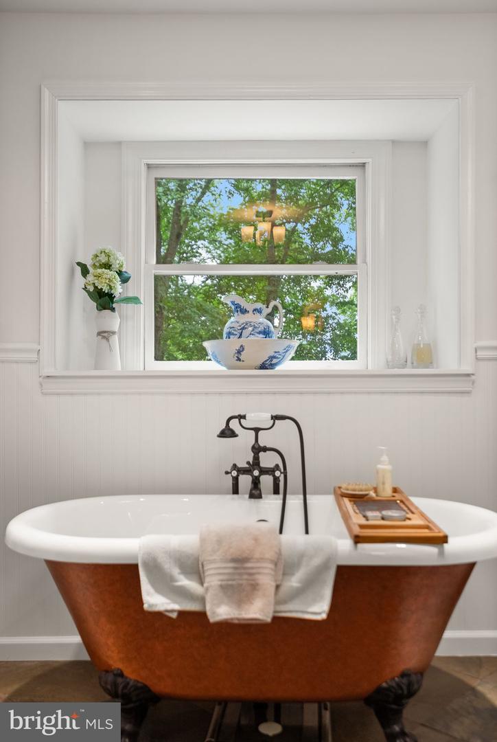 17842 OAKMONT WAY, PURCELLVILLE, Virginia 20132, 5 Bedrooms Bedrooms, ,3 BathroomsBathrooms,Residential,For sale,17842 OAKMONT WAY,VALO2097330 MLS # VALO2097330