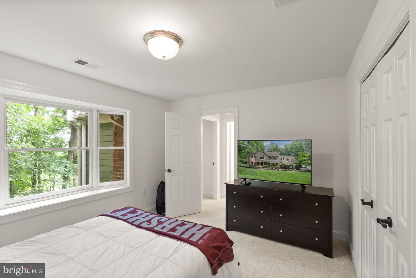 17842 OAKMONT WAY, PURCELLVILLE, Virginia 20132, 5 Bedrooms Bedrooms, ,3 BathroomsBathrooms,Residential,For sale,17842 OAKMONT WAY,VALO2097330 MLS # VALO2097330