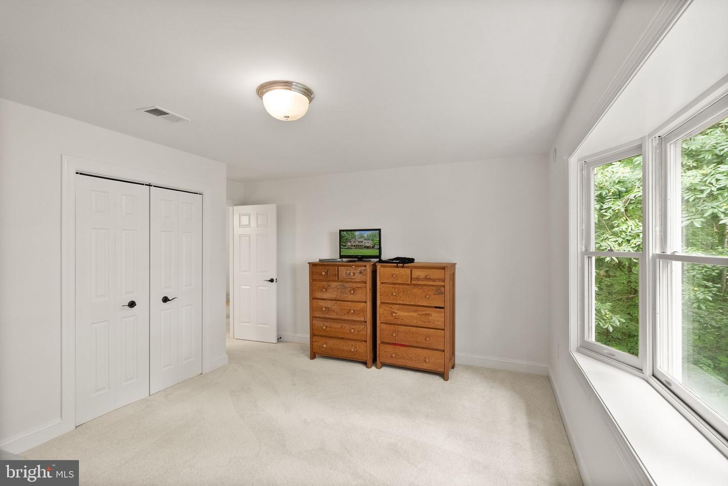 17842 OAKMONT WAY, PURCELLVILLE, Virginia 20132, 5 Bedrooms Bedrooms, ,3 BathroomsBathrooms,Residential,For sale,17842 OAKMONT WAY,VALO2097330 MLS # VALO2097330