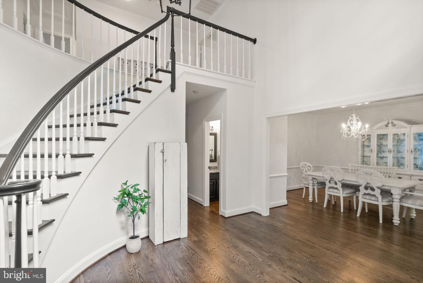17842 OAKMONT WAY, PURCELLVILLE, Virginia 20132, 5 Bedrooms Bedrooms, ,3 BathroomsBathrooms,Residential,For sale,17842 OAKMONT WAY,VALO2097330 MLS # VALO2097330