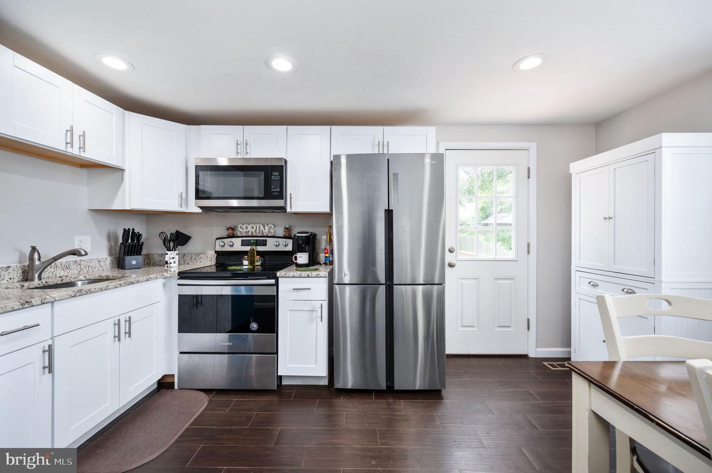 13713 MAYFAIR CT, WOODBRIDGE, Virginia 22193, 3 Bedrooms Bedrooms, ,2 BathroomsBathrooms,Residential,For sale,13713 MAYFAIR CT,VAPW2095202 MLS # VAPW2095202