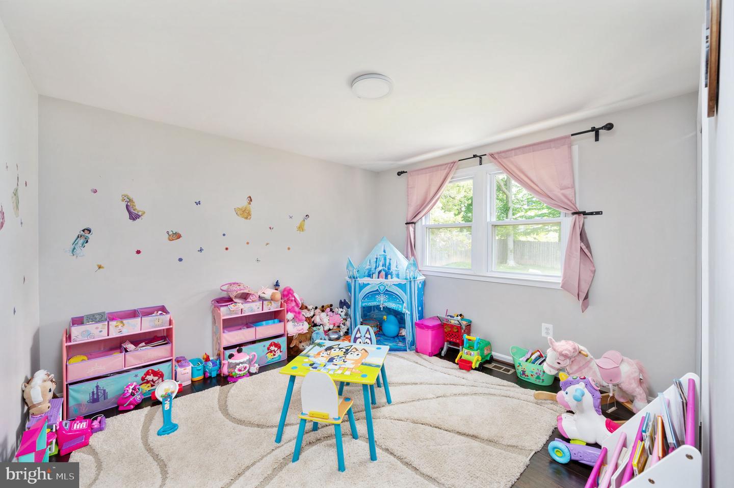 13713 MAYFAIR CT, WOODBRIDGE, Virginia 22193, 3 Bedrooms Bedrooms, ,2 BathroomsBathrooms,Residential,For sale,13713 MAYFAIR CT,VAPW2095202 MLS # VAPW2095202