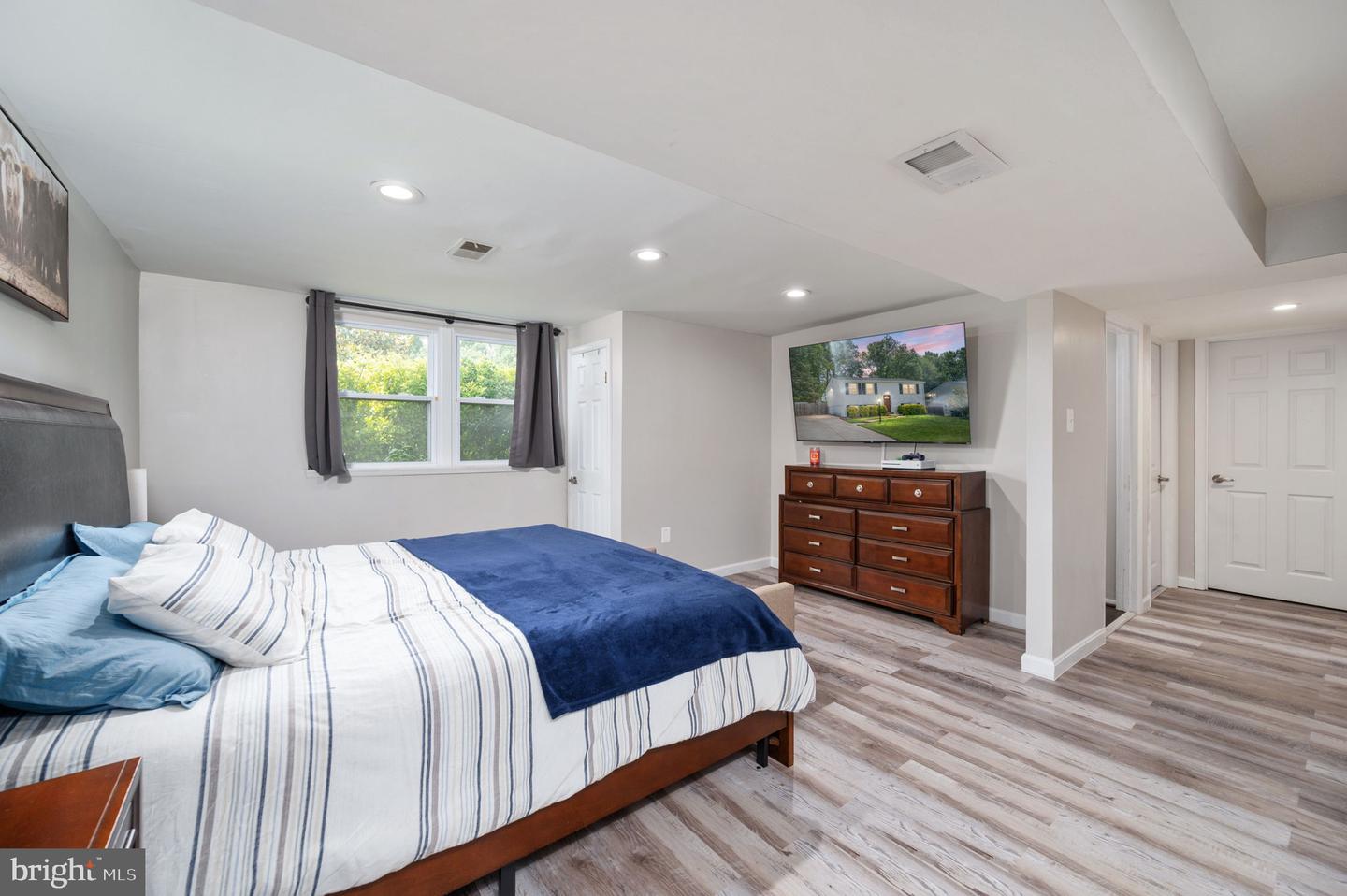 13713 MAYFAIR CT, WOODBRIDGE, Virginia 22193, 3 Bedrooms Bedrooms, ,2 BathroomsBathrooms,Residential,For sale,13713 MAYFAIR CT,VAPW2095202 MLS # VAPW2095202