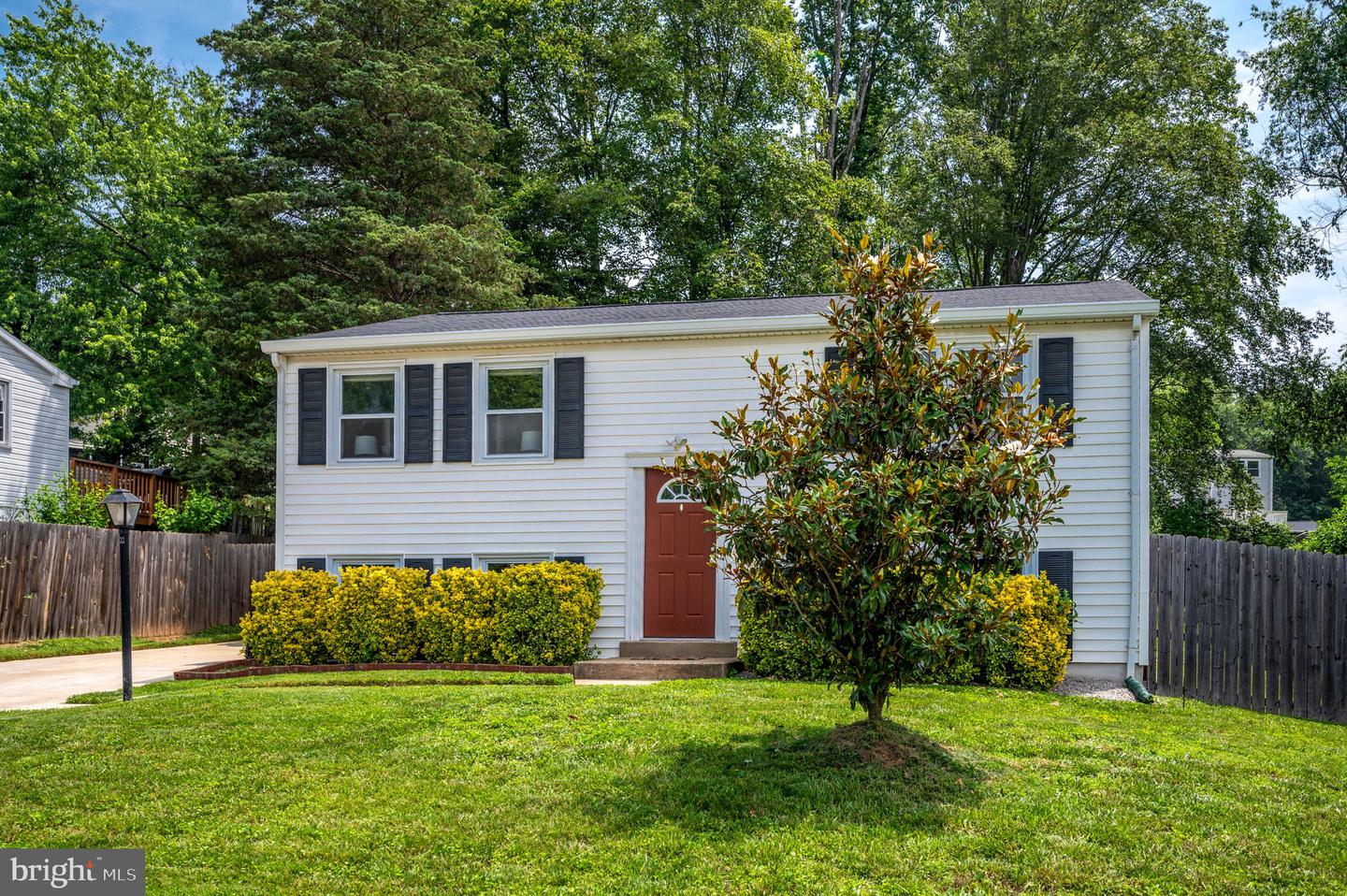 13713 MAYFAIR CT, WOODBRIDGE, Virginia 22193, 3 Bedrooms Bedrooms, ,2 BathroomsBathrooms,Residential,For sale,13713 MAYFAIR CT,VAPW2095202 MLS # VAPW2095202