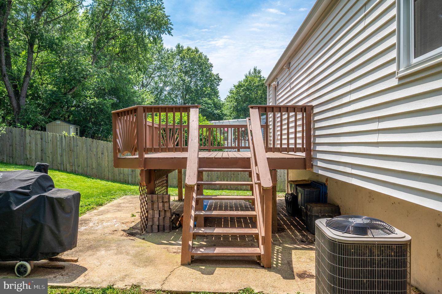 13713 MAYFAIR CT, WOODBRIDGE, Virginia 22193, 3 Bedrooms Bedrooms, ,2 BathroomsBathrooms,Residential,For sale,13713 MAYFAIR CT,VAPW2095202 MLS # VAPW2095202