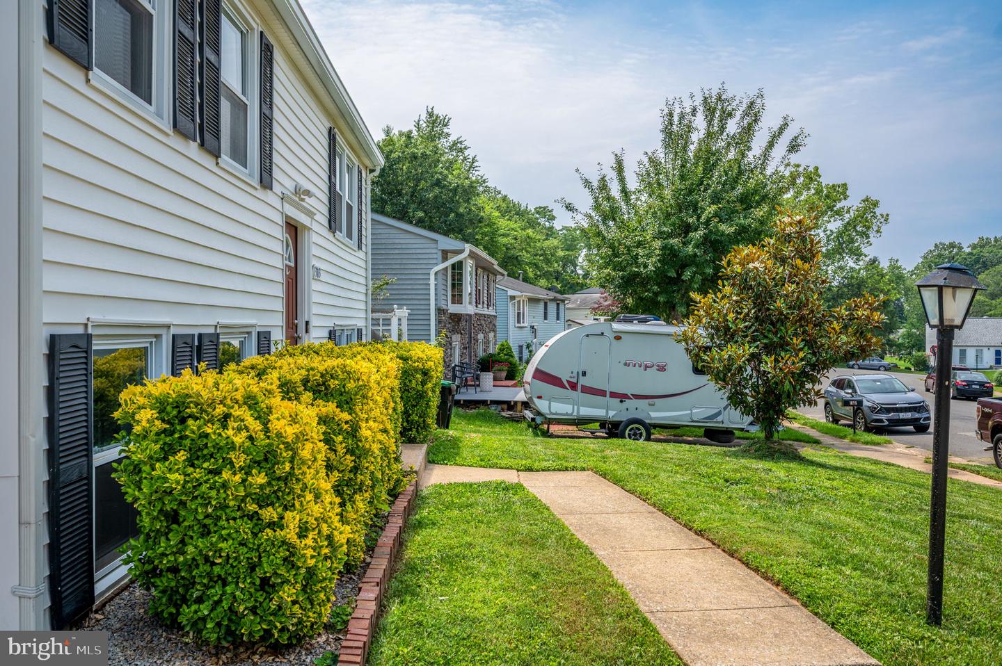 13713 MAYFAIR CT, WOODBRIDGE, Virginia 22193, 3 Bedrooms Bedrooms, ,2 BathroomsBathrooms,Residential,For sale,13713 MAYFAIR CT,VAPW2095202 MLS # VAPW2095202