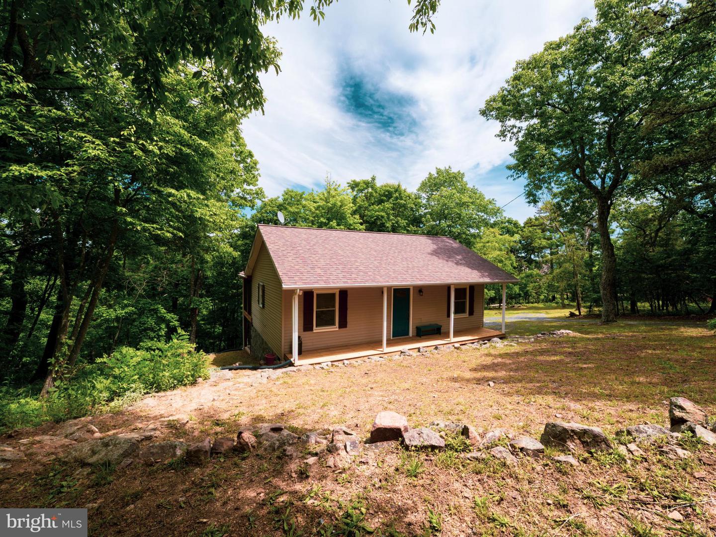 1502 TOMAHAWK TRL, WINCHESTER, Virginia 22602, 2 Bedrooms Bedrooms, ,1 BathroomBathrooms,Residential,For sale,1502 TOMAHAWK TRL,VAFV2034350 MLS # VAFV2034350
