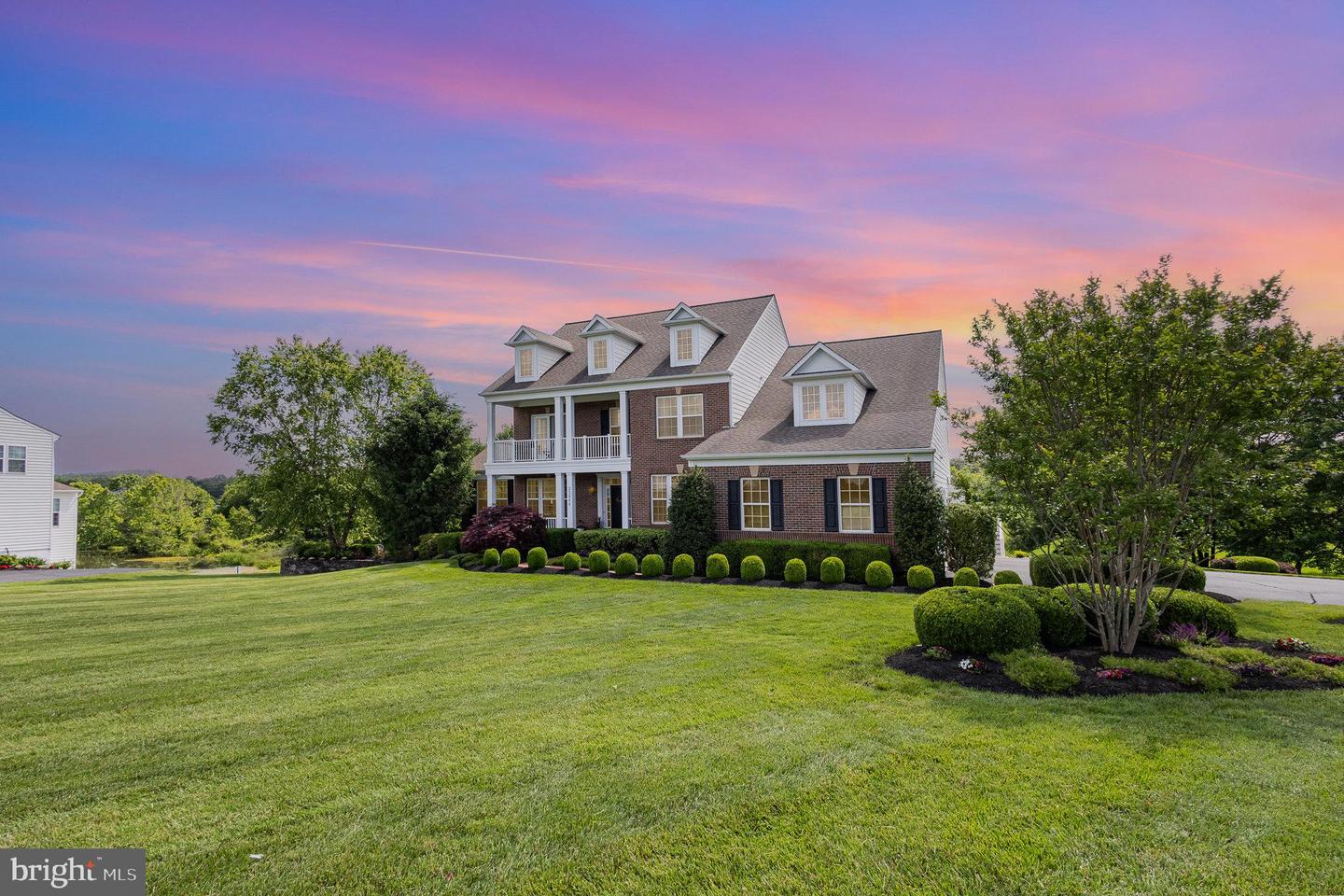 23044 CREIGHTON FARMS DR, LEESBURG, Virginia 20175, 6 Bedrooms Bedrooms, ,5 BathroomsBathrooms,Residential,For sale,23044 CREIGHTON FARMS DR,VALO2097632 MLS # VALO2097632