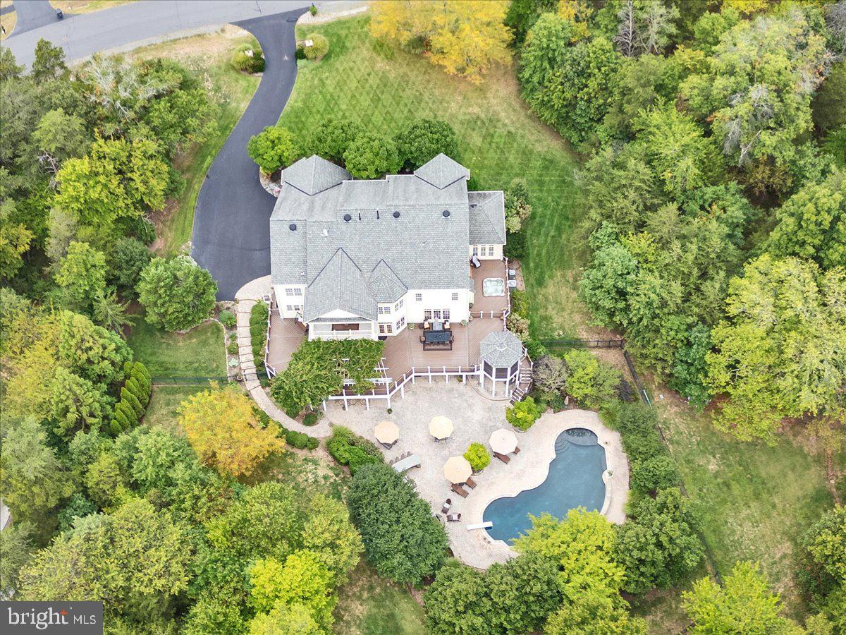 27422 BRIDLE PL, CHANTILLY, Virginia 20152, 6 Bedrooms Bedrooms, ,6 BathroomsBathrooms,Residential,For sale,27422 BRIDLE PL,VALO2097646 MLS # VALO2097646