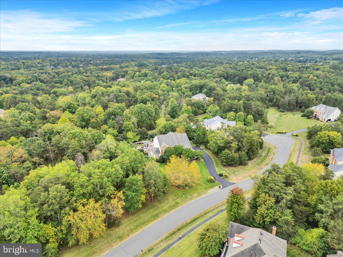 27422 BRIDLE PL, CHANTILLY, Virginia 20152, 6 Bedrooms Bedrooms, ,6 BathroomsBathrooms,Residential,For sale,27422 BRIDLE PL,VALO2097646 MLS # VALO2097646