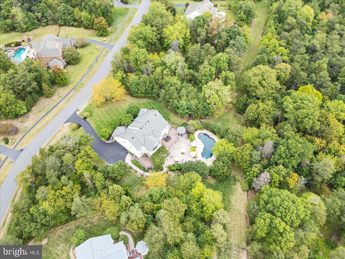 27422 BRIDLE PL, CHANTILLY, Virginia 20152, 6 Bedrooms Bedrooms, ,6 BathroomsBathrooms,Residential,For sale,27422 BRIDLE PL,VALO2097646 MLS # VALO2097646