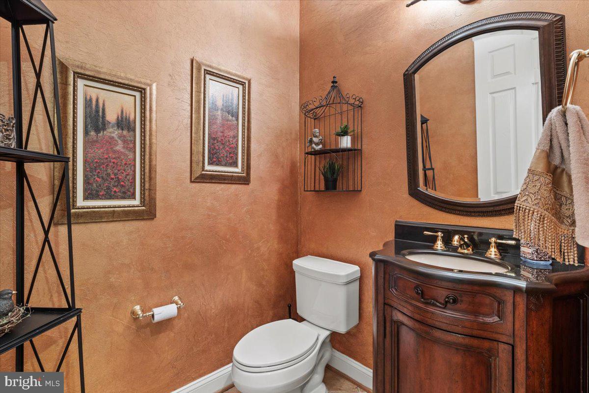 27422 BRIDLE PL, CHANTILLY, Virginia 20152, 6 Bedrooms Bedrooms, ,6 BathroomsBathrooms,Residential,For sale,27422 BRIDLE PL,VALO2097646 MLS # VALO2097646