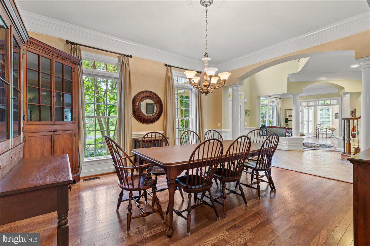 27422 BRIDLE PL, CHANTILLY, Virginia 20152, 6 Bedrooms Bedrooms, ,6 BathroomsBathrooms,Residential,For sale,27422 BRIDLE PL,VALO2097646 MLS # VALO2097646