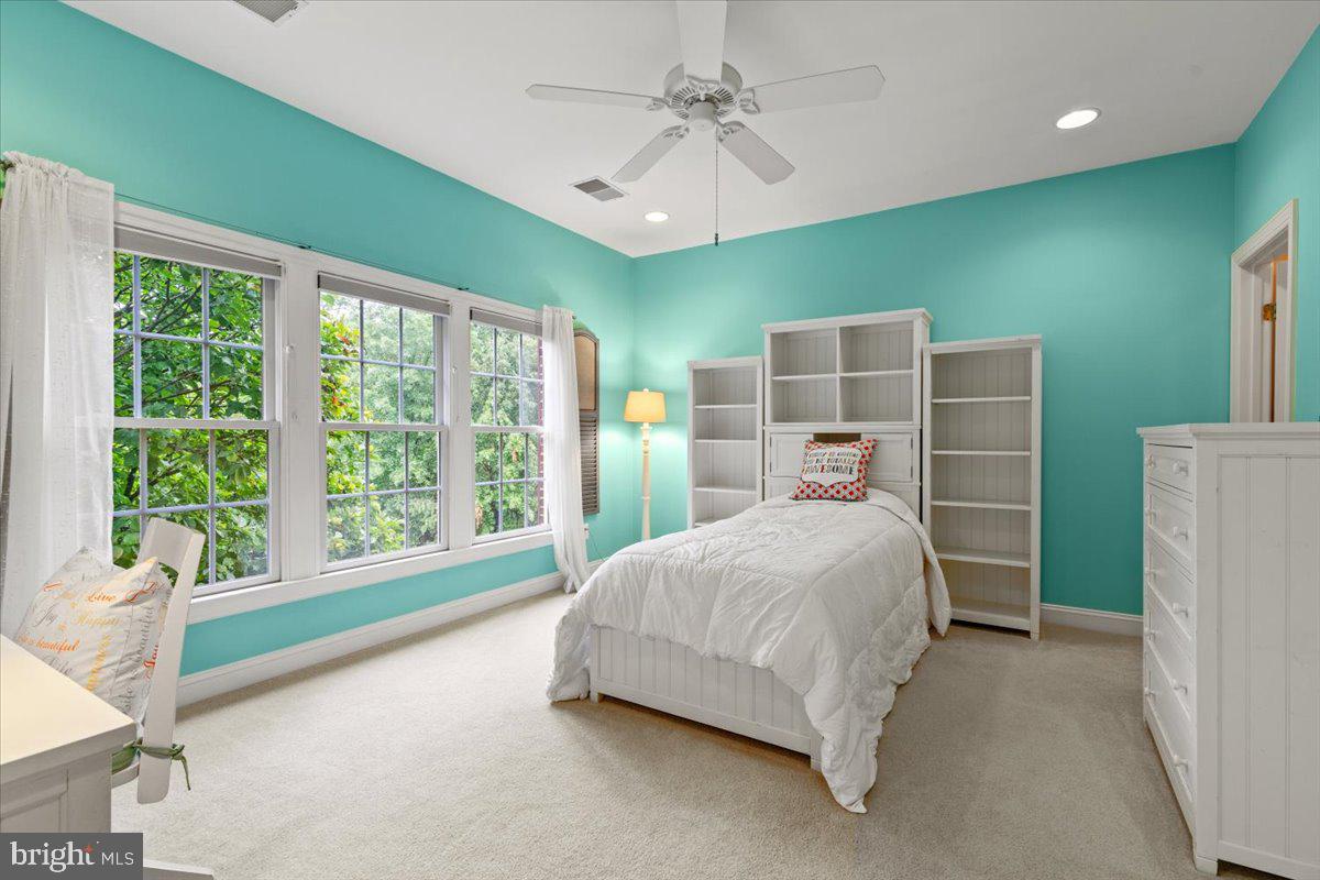 27422 BRIDLE PL, CHANTILLY, Virginia 20152, 6 Bedrooms Bedrooms, ,6 BathroomsBathrooms,Residential,For sale,27422 BRIDLE PL,VALO2097646 MLS # VALO2097646