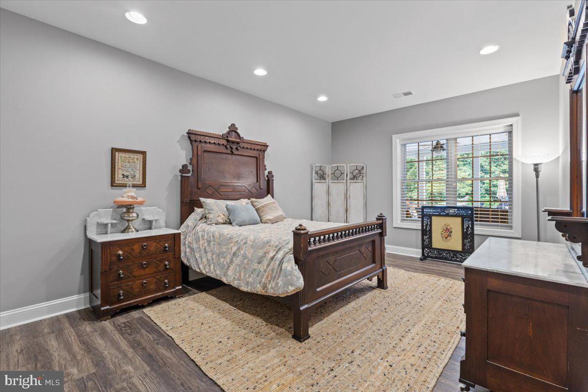 27422 BRIDLE PL, CHANTILLY, Virginia 20152, 6 Bedrooms Bedrooms, ,6 BathroomsBathrooms,Residential,For sale,27422 BRIDLE PL,VALO2097646 MLS # VALO2097646