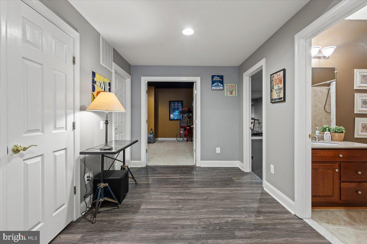 27422 BRIDLE PL, CHANTILLY, Virginia 20152, 6 Bedrooms Bedrooms, ,6 BathroomsBathrooms,Residential,For sale,27422 BRIDLE PL,VALO2097646 MLS # VALO2097646