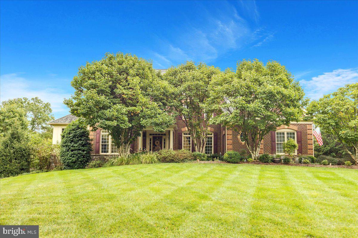 27422 BRIDLE PL, CHANTILLY, Virginia 20152, 6 Bedrooms Bedrooms, ,6 BathroomsBathrooms,Residential,For sale,27422 BRIDLE PL,VALO2097646 MLS # VALO2097646