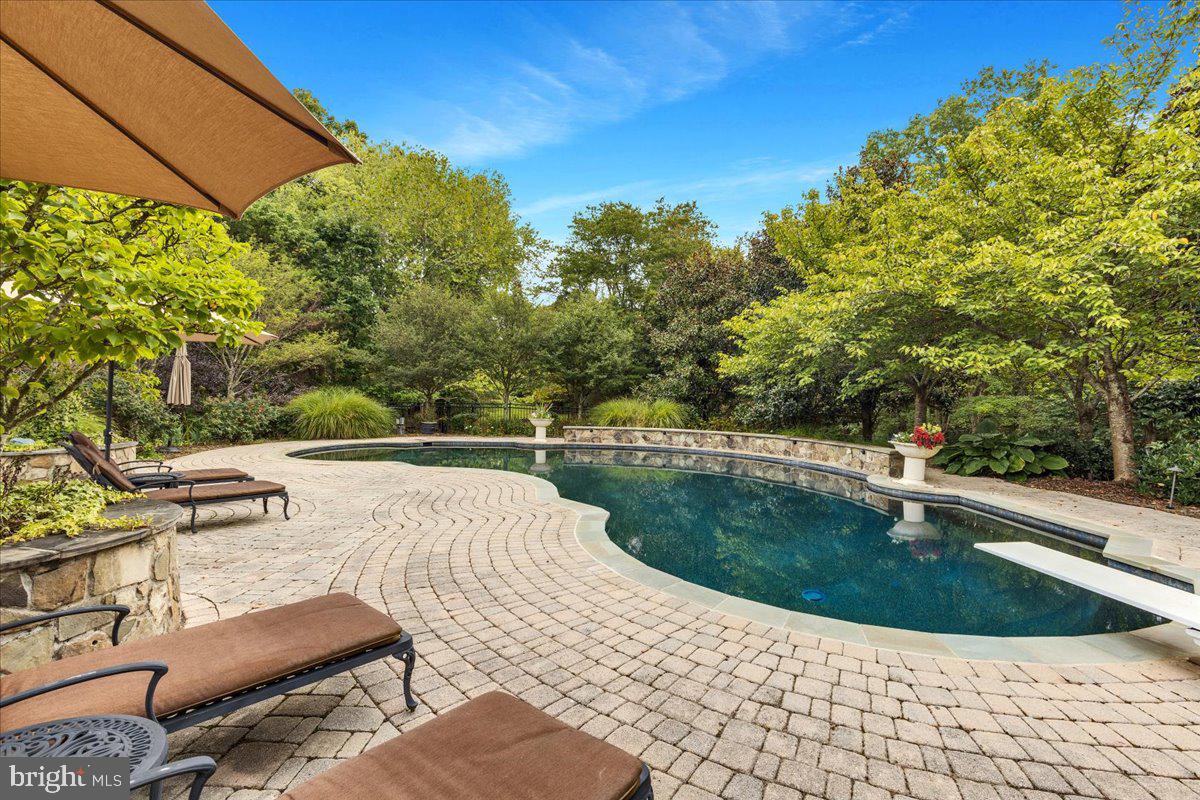 27422 BRIDLE PL, CHANTILLY, Virginia 20152, 6 Bedrooms Bedrooms, ,6 BathroomsBathrooms,Residential,For sale,27422 BRIDLE PL,VALO2097646 MLS # VALO2097646