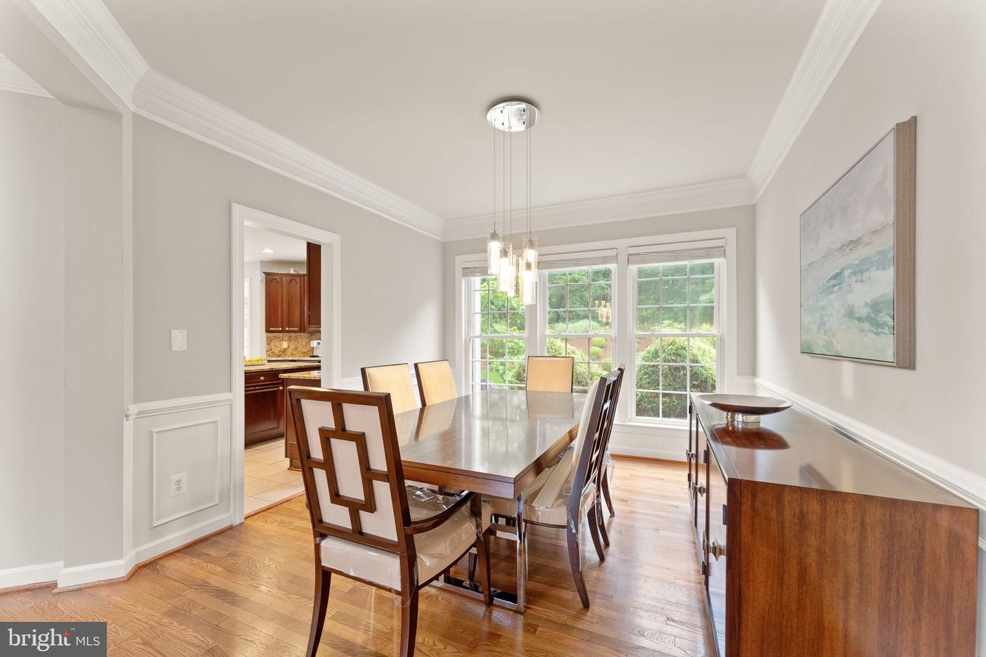 1814 WOODS EDGE DR NE, LEESBURG, Virginia 20176, 4 Bedrooms Bedrooms, ,2 BathroomsBathrooms,Residential,For sale,1814 WOODS EDGE DR NE,VALO2097766 MLS # VALO2097766