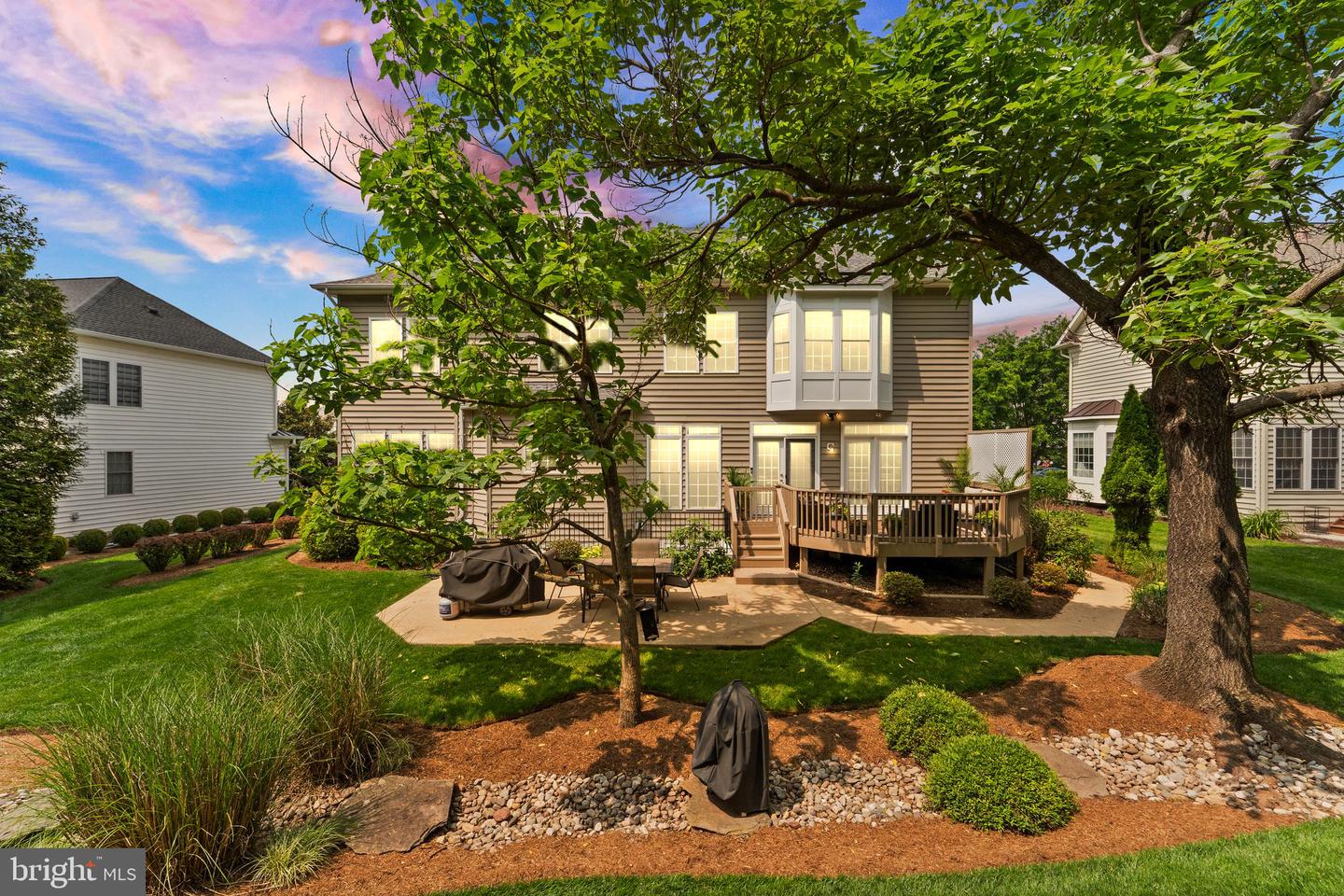 1814 WOODS EDGE DR NE, LEESBURG, Virginia 20176, 4 Bedrooms Bedrooms, ,2 BathroomsBathrooms,Residential,For sale,1814 WOODS EDGE DR NE,VALO2097766 MLS # VALO2097766