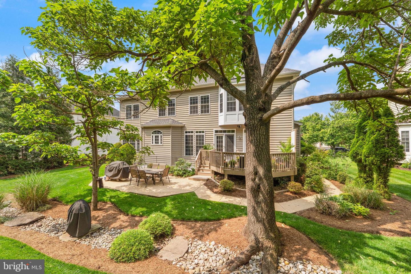 1814 WOODS EDGE DR NE, LEESBURG, Virginia 20176, 4 Bedrooms Bedrooms, ,2 BathroomsBathrooms,Residential,For sale,1814 WOODS EDGE DR NE,VALO2097766 MLS # VALO2097766