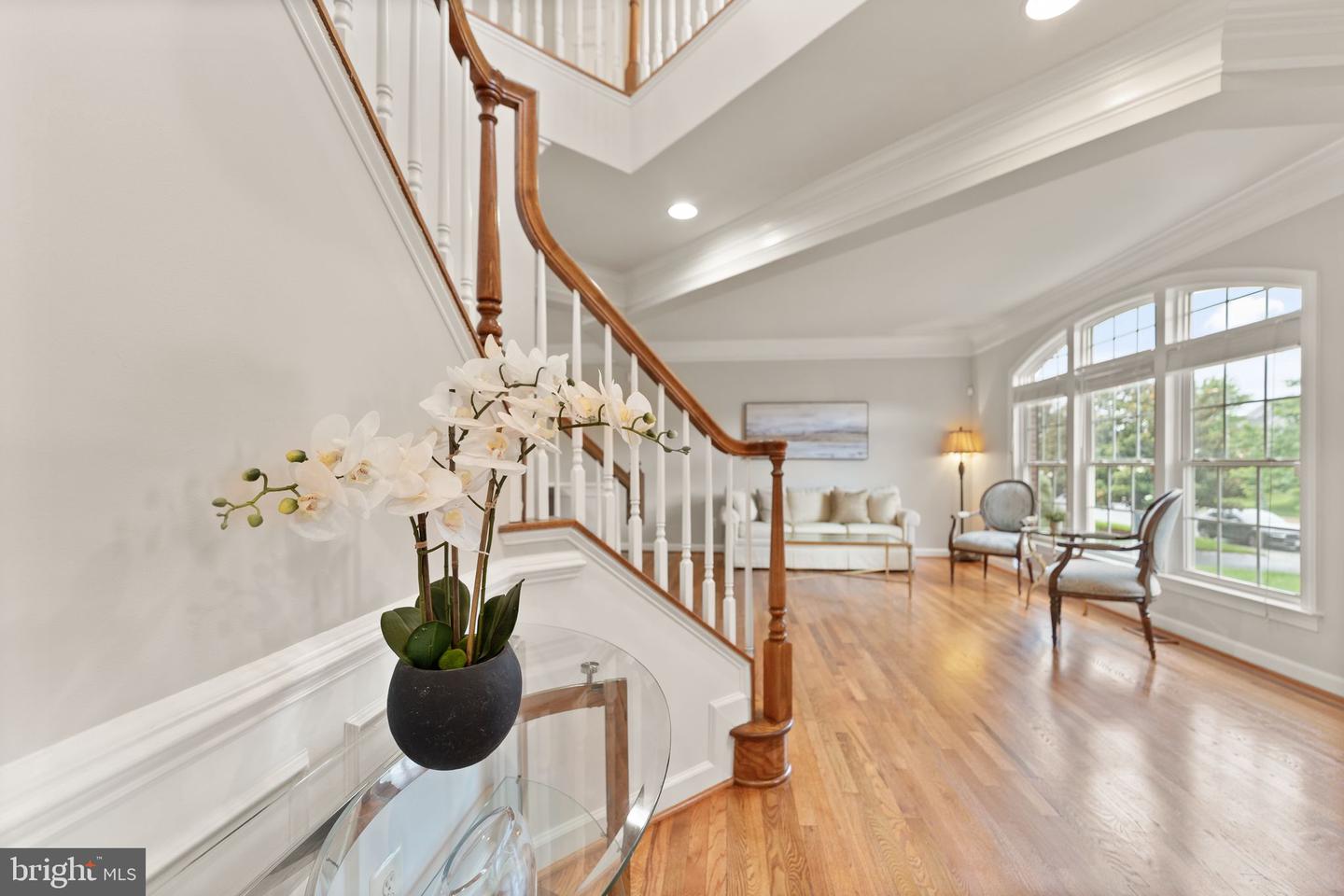 1814 WOODS EDGE DR NE, LEESBURG, Virginia 20176, 4 Bedrooms Bedrooms, ,2 BathroomsBathrooms,Residential,For sale,1814 WOODS EDGE DR NE,VALO2097766 MLS # VALO2097766