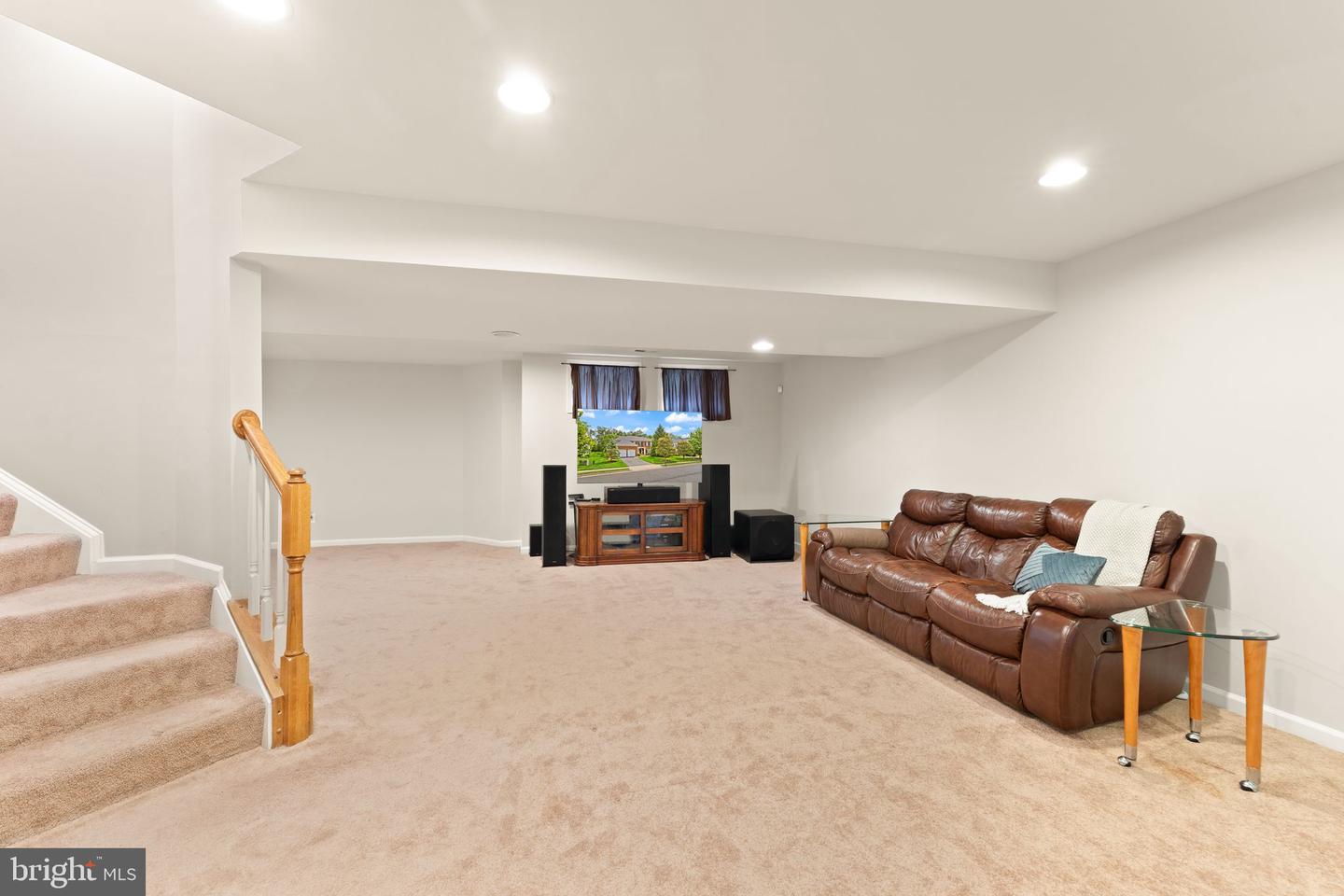 1814 WOODS EDGE DR NE, LEESBURG, Virginia 20176, 4 Bedrooms Bedrooms, ,2 BathroomsBathrooms,Residential,For sale,1814 WOODS EDGE DR NE,VALO2097766 MLS # VALO2097766