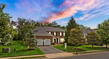 1814 WOODS EDGE DR NE, LEESBURG, Virginia 20176, 4 Bedrooms Bedrooms, ,2 BathroomsBathrooms,Residential,For sale,1814 WOODS EDGE DR NE,VALO2097766 MLS # VALO2097766