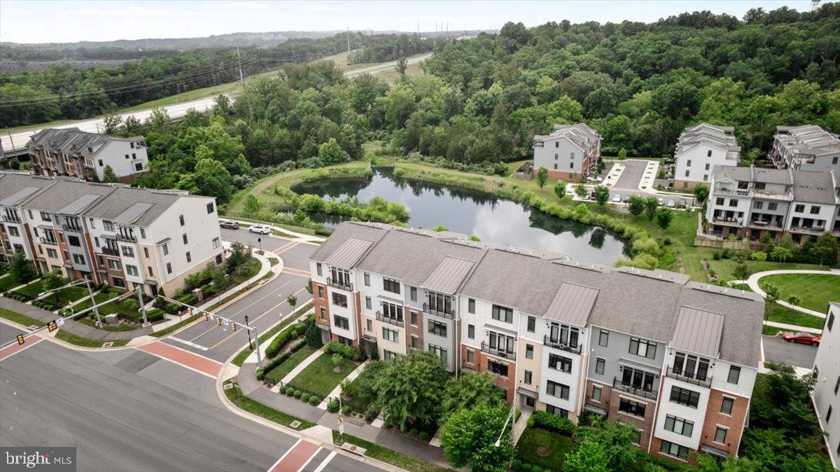 1318 RIBBON LIMESTONE TER SE, LEESBURG, Virginia 20175, 3 Bedrooms Bedrooms, ,2 BathroomsBathrooms,Residential,For sale,1318 RIBBON LIMESTONE TER SE,VALO2097776 MLS # VALO2097776