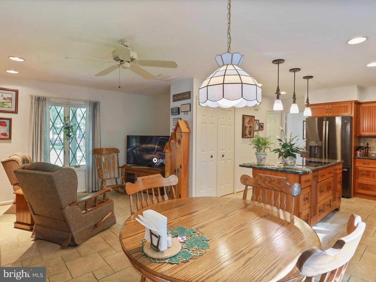 9387 COVENANT HILL LN, MARSHALL, Virginia 20115, 4 Bedrooms Bedrooms, ,3 BathroomsBathrooms,Residential,For sale,9387 COVENANT HILL LN,VAFQ2016784 MLS # VAFQ2016784