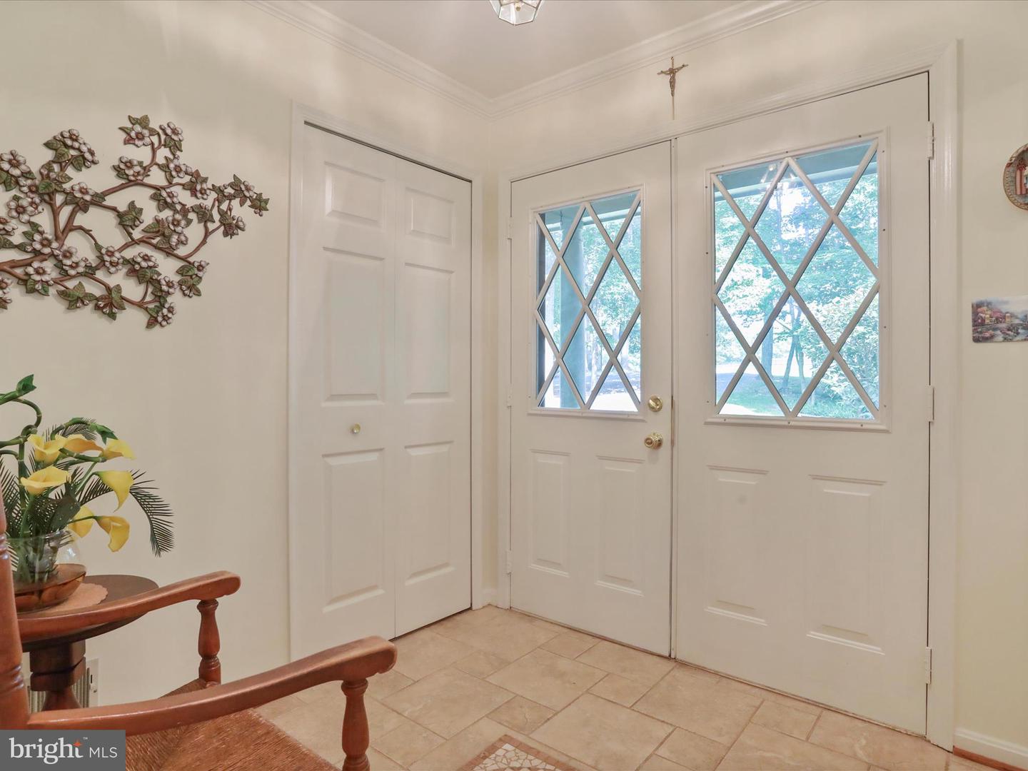 9387 COVENANT HILL LN, MARSHALL, Virginia 20115, 4 Bedrooms Bedrooms, ,3 BathroomsBathrooms,Residential,For sale,9387 COVENANT HILL LN,VAFQ2016784 MLS # VAFQ2016784