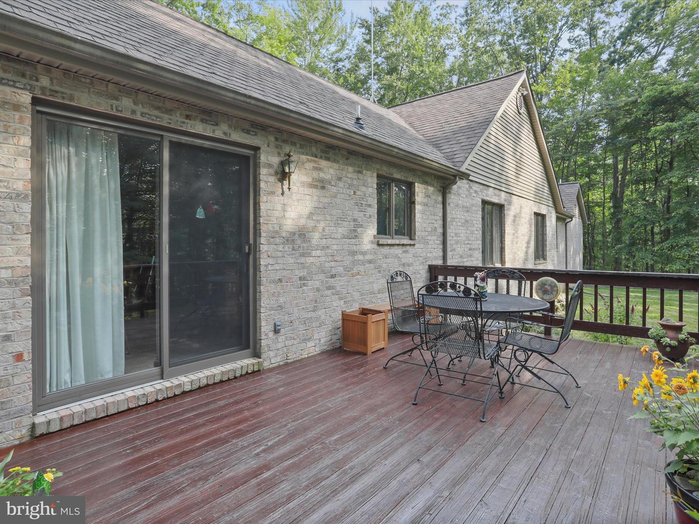 9387 COVENANT HILL LN, MARSHALL, Virginia 20115, 4 Bedrooms Bedrooms, ,3 BathroomsBathrooms,Residential,For sale,9387 COVENANT HILL LN,VAFQ2016784 MLS # VAFQ2016784