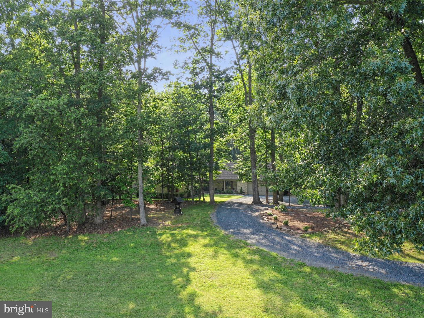 9387 COVENANT HILL LN, MARSHALL, Virginia 20115, 4 Bedrooms Bedrooms, ,3 BathroomsBathrooms,Residential,For sale,9387 COVENANT HILL LN,VAFQ2016784 MLS # VAFQ2016784