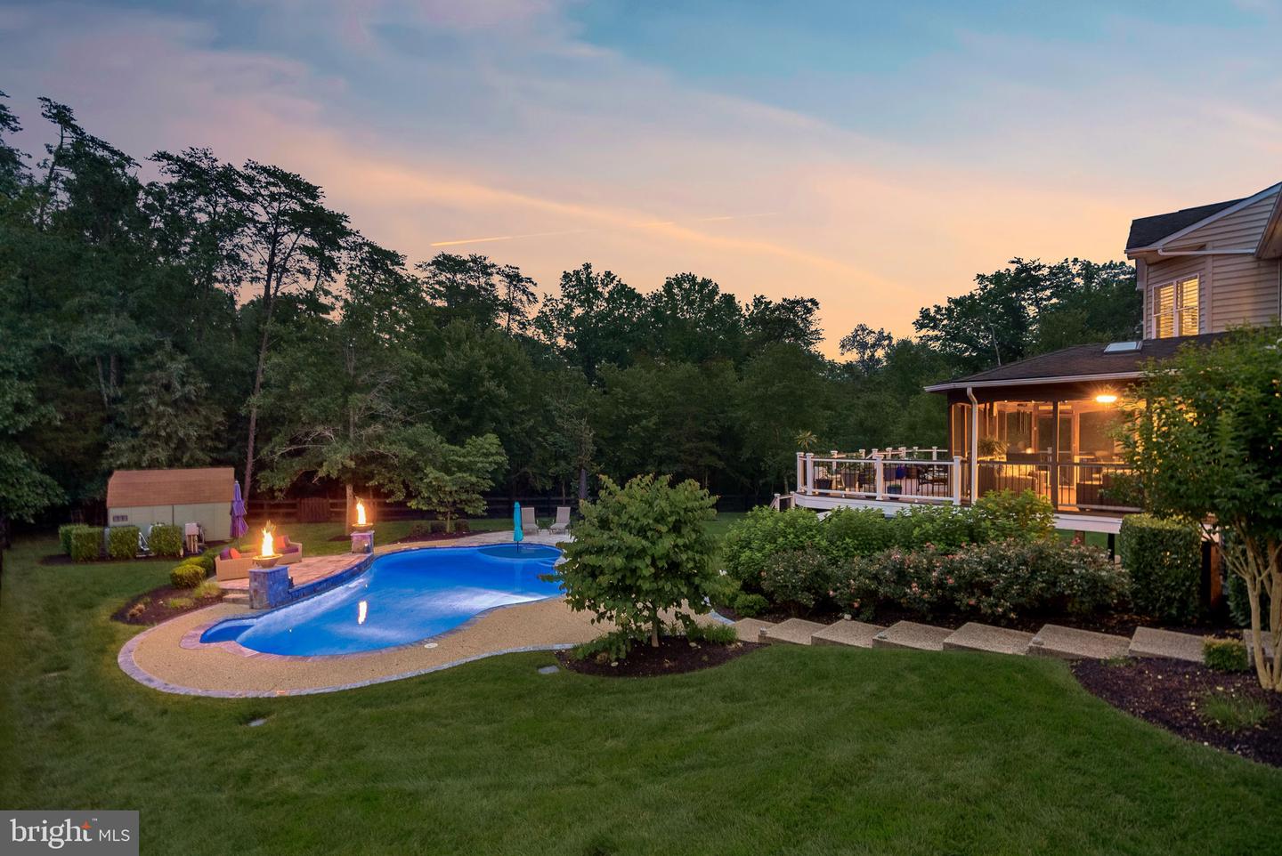 7633 GREAT DOVER ST, GAINESVILLE, Virginia 20155, 5 Bedrooms Bedrooms, ,4 BathroomsBathrooms,Residential,For sale,7633 GREAT DOVER ST,VAPW2095532 MLS # VAPW2095532