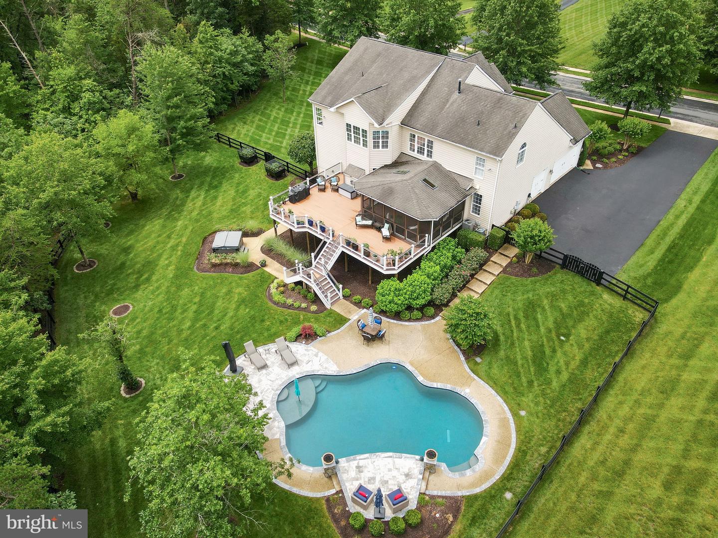 7633 GREAT DOVER ST, GAINESVILLE, Virginia 20155, 5 Bedrooms Bedrooms, ,4 BathroomsBathrooms,Residential,For sale,7633 GREAT DOVER ST,VAPW2095532 MLS # VAPW2095532