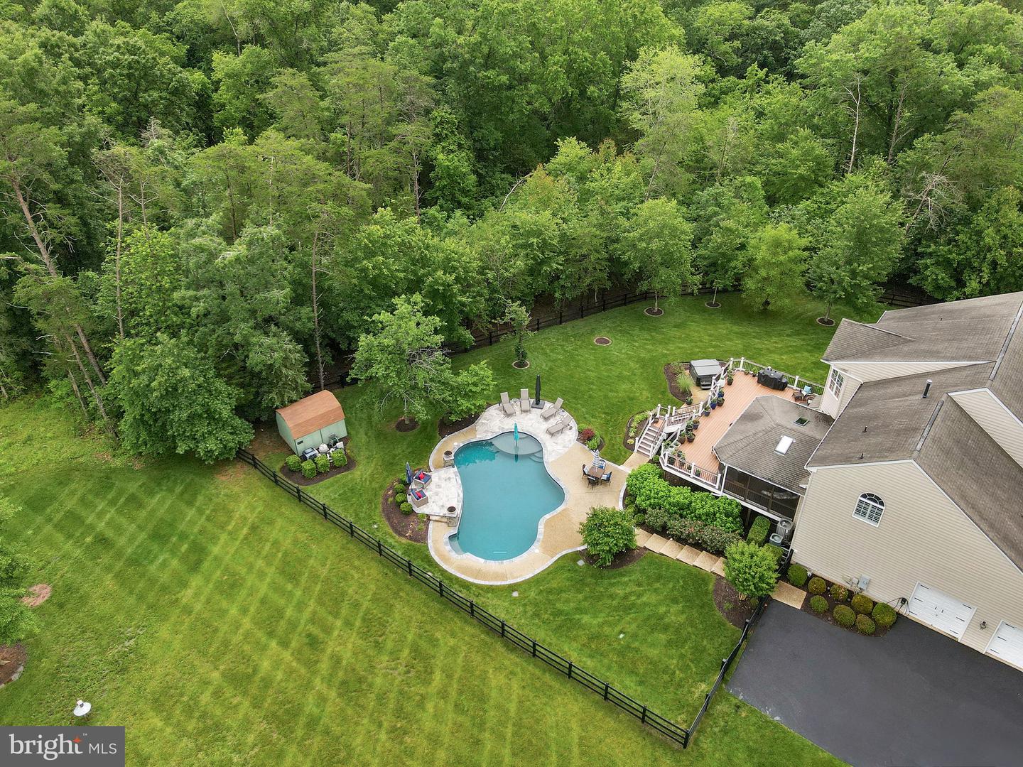 7633 GREAT DOVER ST, GAINESVILLE, Virginia 20155, 5 Bedrooms Bedrooms, ,4 BathroomsBathrooms,Residential,For sale,7633 GREAT DOVER ST,VAPW2095532 MLS # VAPW2095532