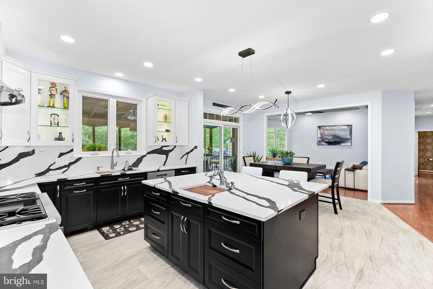 7633 GREAT DOVER ST, GAINESVILLE, Virginia 20155, 5 Bedrooms Bedrooms, ,4 BathroomsBathrooms,Residential,For sale,7633 GREAT DOVER ST,VAPW2095532 MLS # VAPW2095532